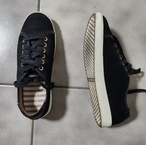 Vionic Brinley black suede sneaker 7 wide